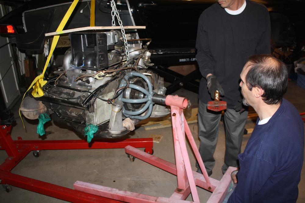 Name:  Putting engine on stand.jpg
Views: 713
Size:  203.6 KB